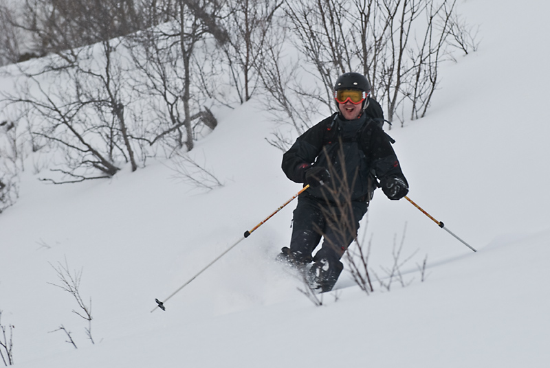 2 Hannu Olderdalen.jpg - Tuoretta, vasta satanutta jäistä vettä. Photo: JussiM